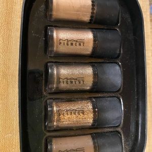5 MAC pigment eye shadow